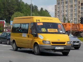 24 maršruto mikroautobusas