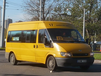 17 maršruto mikroautobusas